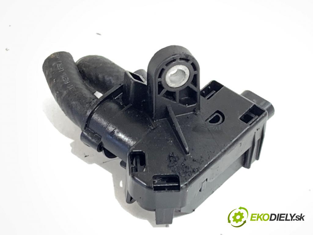 AUDI Q8 SUV 2018 210 kW 50 TDI Mild Hybrid quattro 2967 Snímač tlaku spalín DPF 059906051L