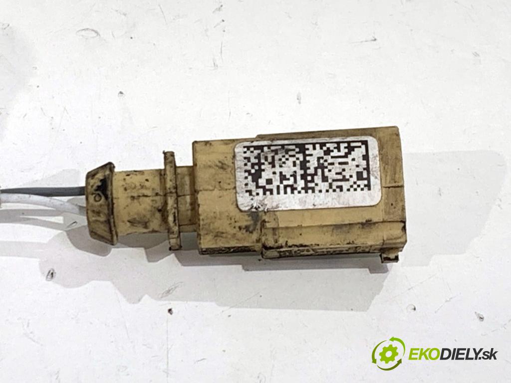 AUDI Q8 SUV 2018 210 kW 50 TDI Mild Hybrid quattro 2967 Snímač teploty spalín 059906088DR (Snímač)