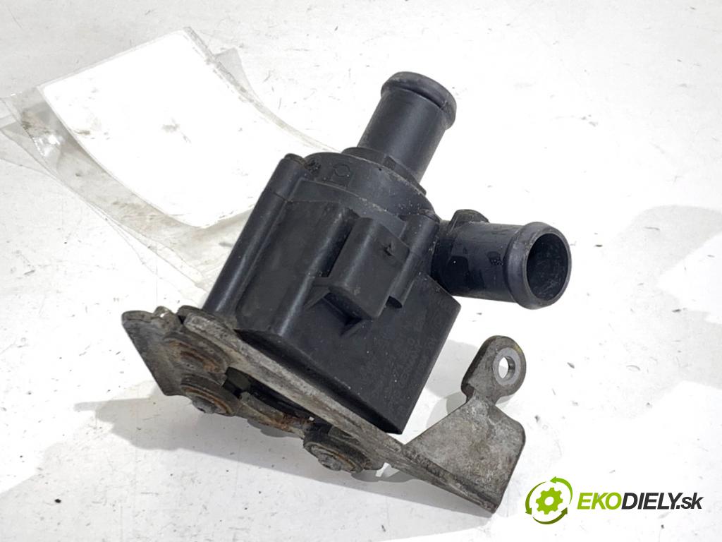 AUDI Q8 SUV 2018 210 kW 50 TDI Mild Hybrid quattro 2967 DALŠÍ: pumpa vody 06H121601N (Vodní pumpa)