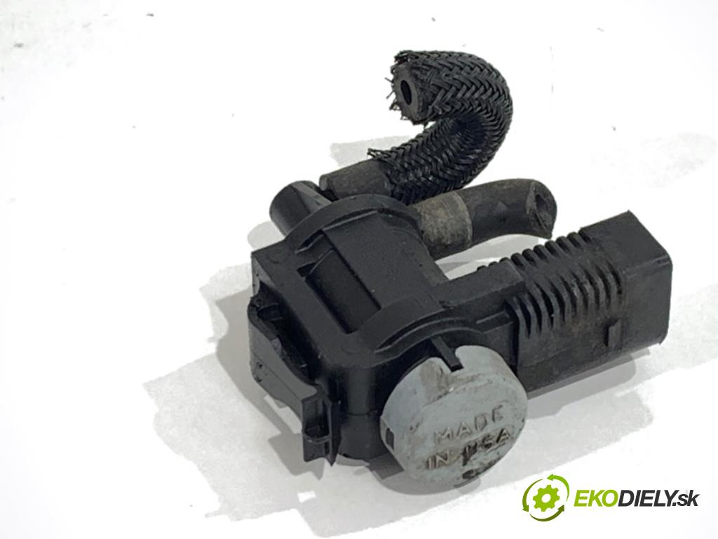 AUDI Q8 SUV 2018 210 kW 50 TDI Mild Hybrid quattro 2967 Ventil tlaku 1K0906283A (Ventil)