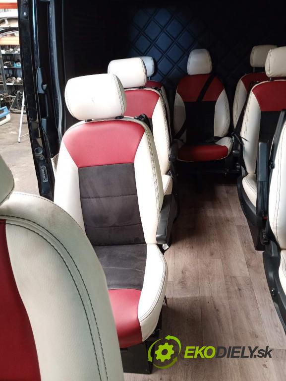 MERCEDES-BENZ SPRINTER 3,5-t Tourer Bus Autobus 2022 125 kW 317 CDI (907.731, 907.733, 907.735) 1950 Sedadlá, sedačky Sedadlo bočné BUDOVA: BUS