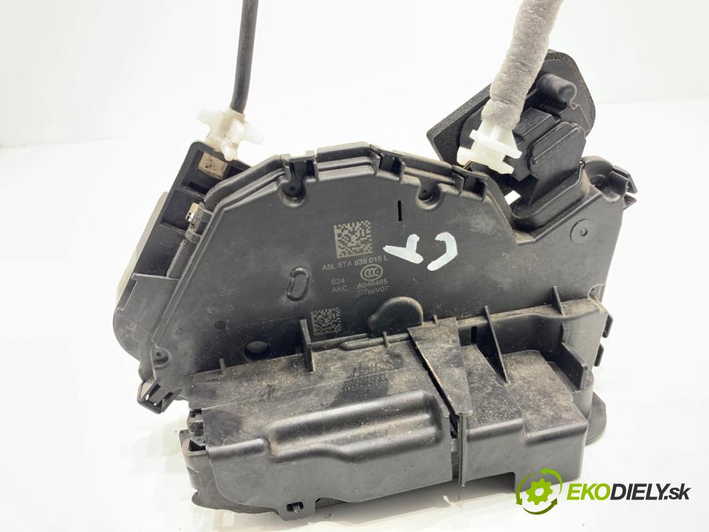 SKODA FABIA III liftback 2019 55 kW 1.0 999 zámok dveře levý zadní část 5TA839015L