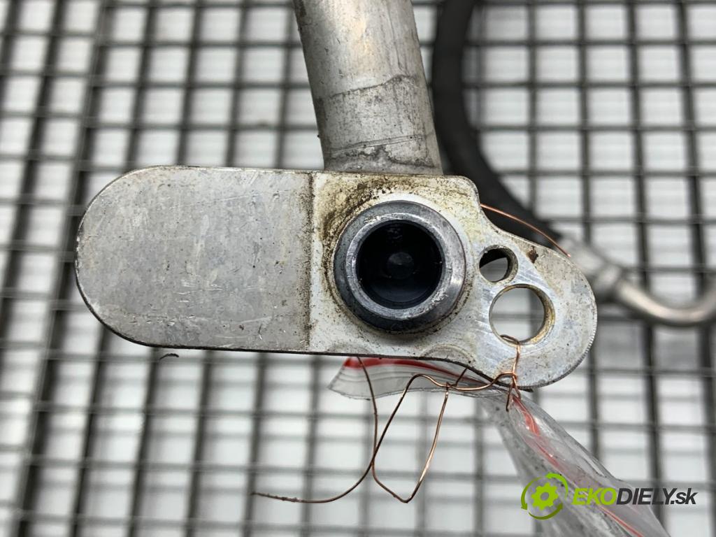 SKODA FABIA III liftback 2019 55 kW 1.0 999 rúrka klimatizace 6C0816743H (Trubka klimatizace)