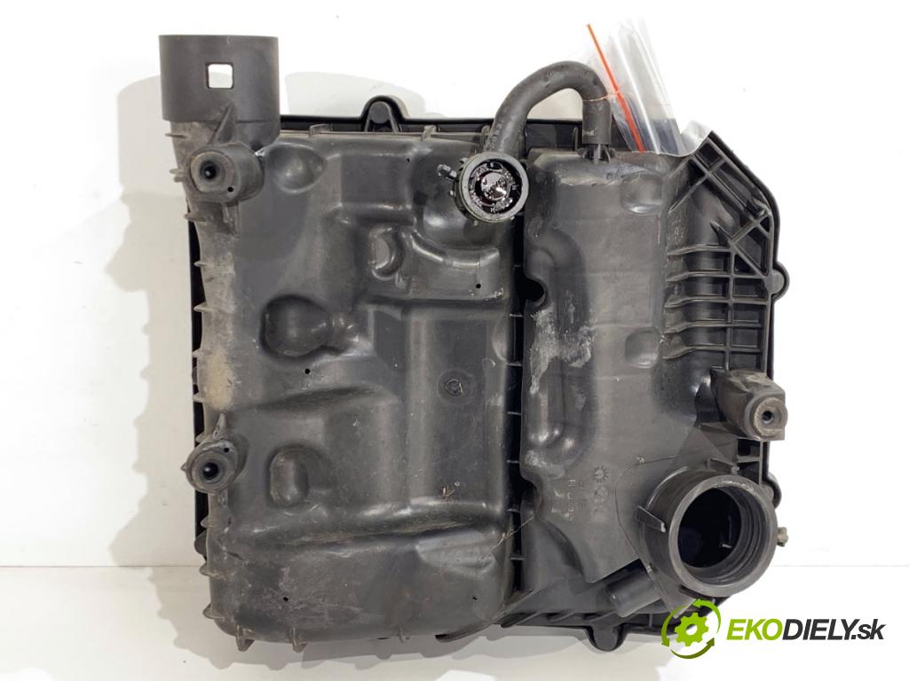 SKODA FABIA III liftback 2019 55 kW 1.0 999 Obal filtra vzduchu 04C129611J (Obal vzduchového filtra)