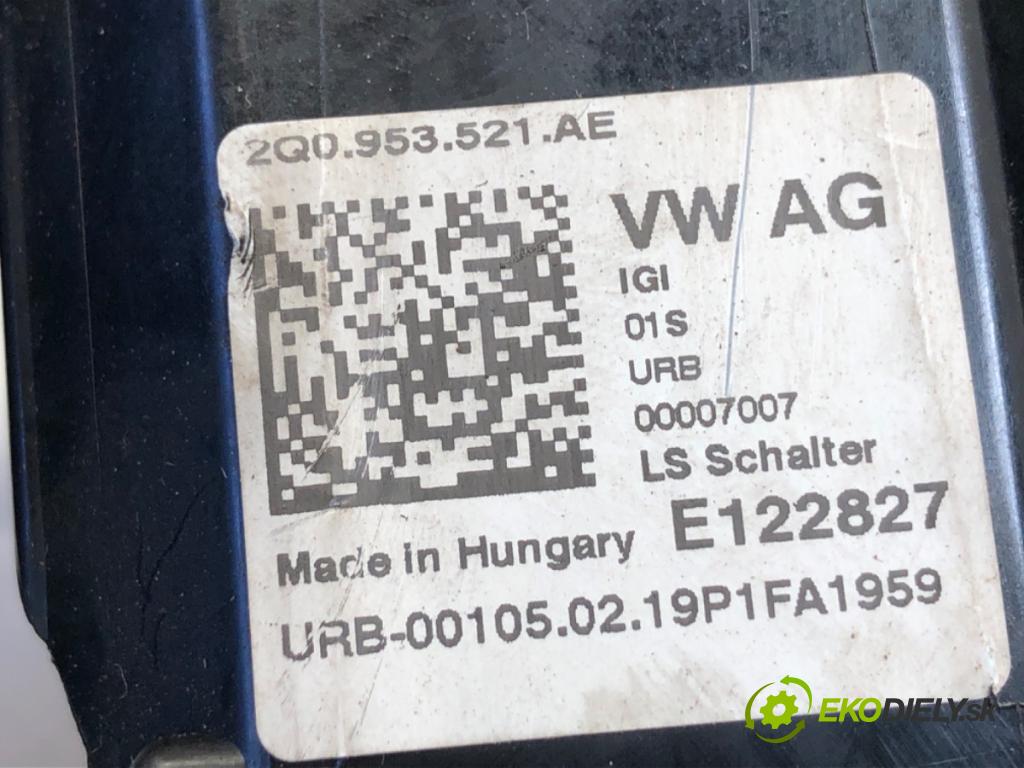 SKODA FABIA III liftback 2019 55 kW 1.0 999 přepínač kombinovaný 2Q0953521AE (Páčky pod volantem)