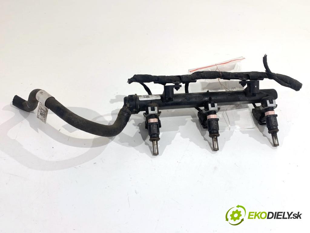 SKODA FABIA III liftback 2019 55 kW 1.0 999 lišta vstřikovací 04C133313AH (Vstřikovací lišta)