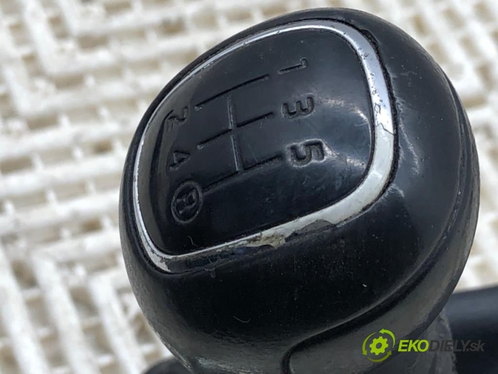 SKODA FABIA III liftback 2019 55 kW 1.0 999 Kulisa 6C0711049B (Rýchlostná páka (kulisa))