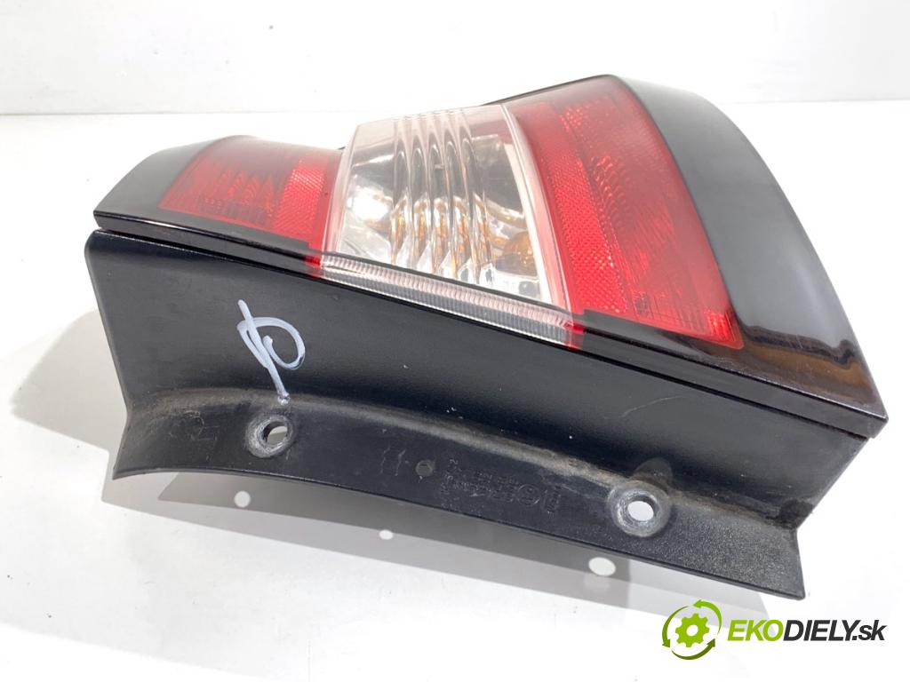 SKODA FABIA III liftback 2019 55 kW 1.0 999 světlo pravý zadní část 6V6945096