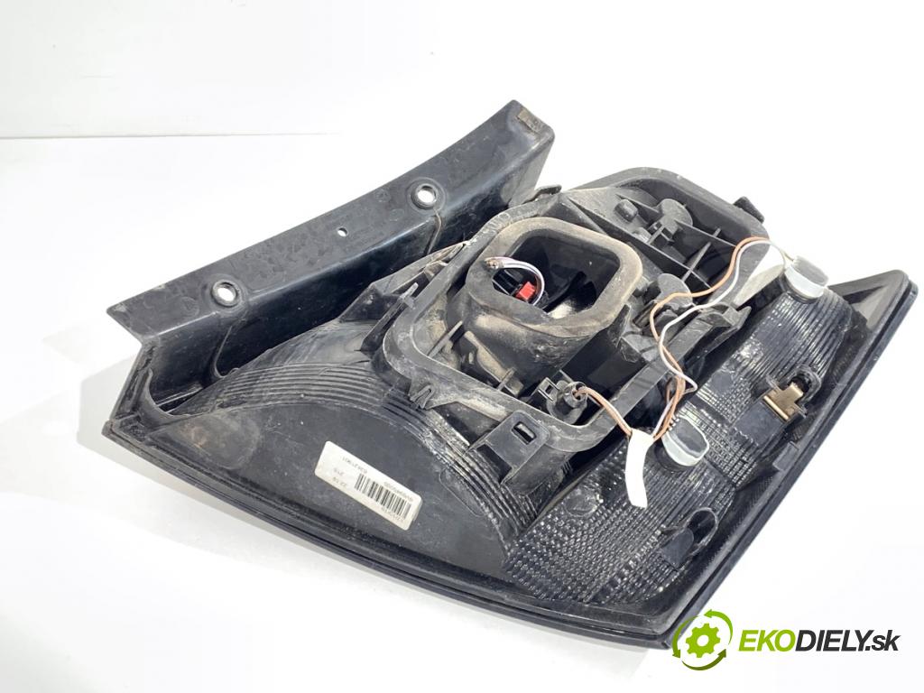 SKODA FABIA III liftback 2019 55 kW 1.0 999 světlo levý zadní část 6V6945095