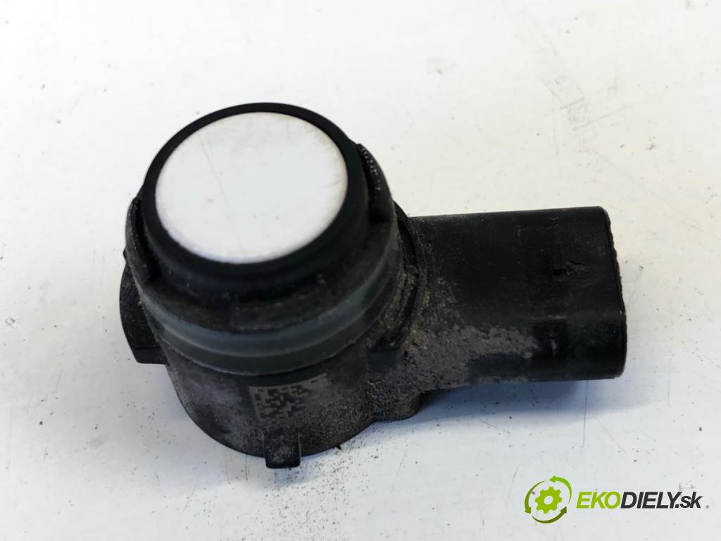 SKODA FABIA III liftback 2019 55 kW 1.0 999 snímač PDC 5Q0919275B