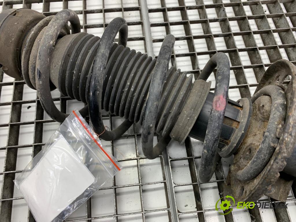 SKODA FABIA III liftback 2019 55 kW 1.0 999 tlumič levý přední část ZE