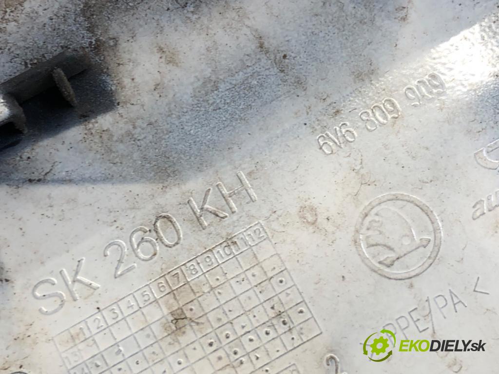 SKODA FABIA III liftback 2019 55 kW 1.0 999 Dvierka nádrže paliva 6V0809909 (Kľučka dverí ostatné)