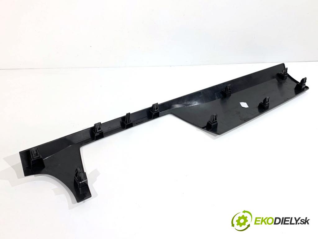 SKODA FABIA III liftback 2019 55 kW 1.0 999 lišty kryt 6V1858418A (Lišta)