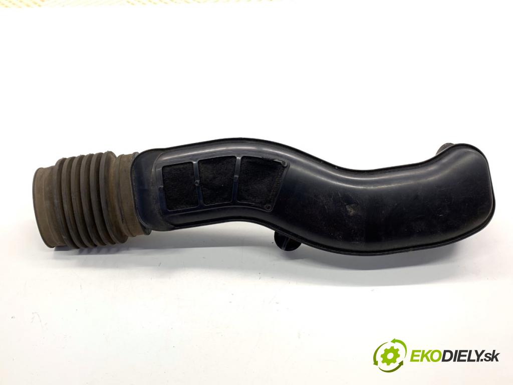 RENAULT ARKANA I SUV 2021 69 kW 1.5 E-TECH 145 1598 Rúra vzduchu 