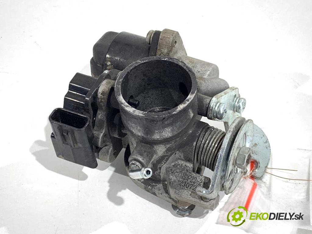 Junak 906  2023 2 kW 906 49 škrtíci klapka HDF22-2 (Škrticí klapka)