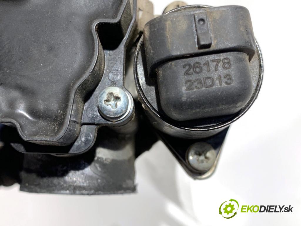 Junak 906  2023 2 kW 906 49 škrtíci klapka HDF22-2 (Škrticí klapka)