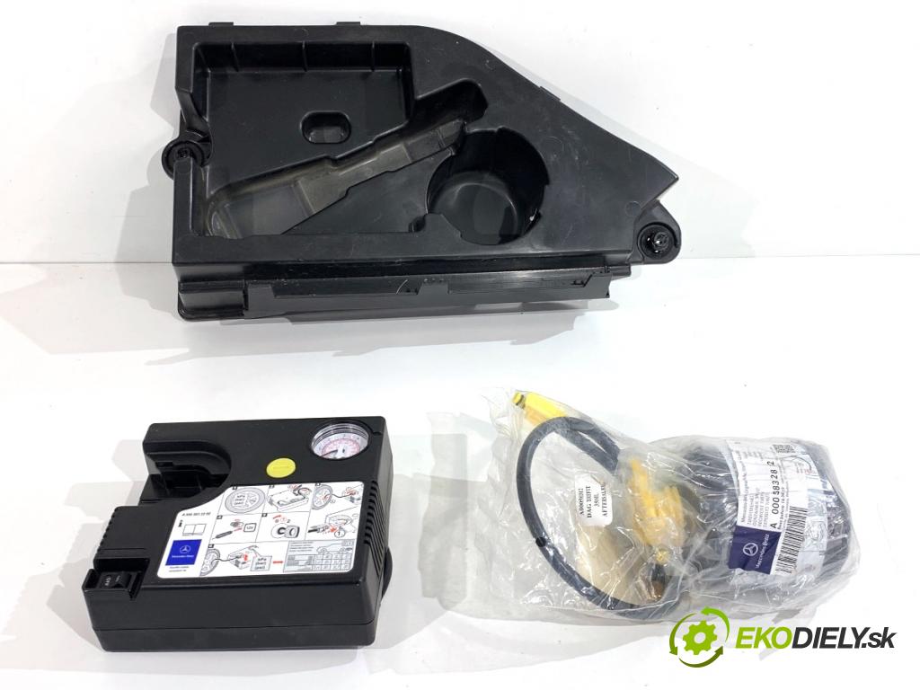 MERCEDES-BENZ CLA coupe coupe 2014 155 kW CLA 250 4-matic (117.346) 1991 Kompresor motorek do KOLA: A0005832812 A2468900188 (Kola a pneumatiky ostatní)