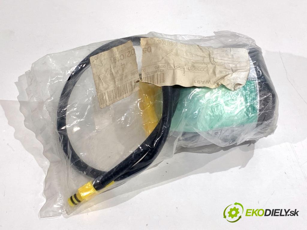 MERCEDES-BENZ CLA coupe coupe 2014 155 kW CLA 250 4-matic (117.346) 1991 Kompresor motorek do KOLA: A0005832812 A2468900188 (Kola a pneumatiky ostatní)