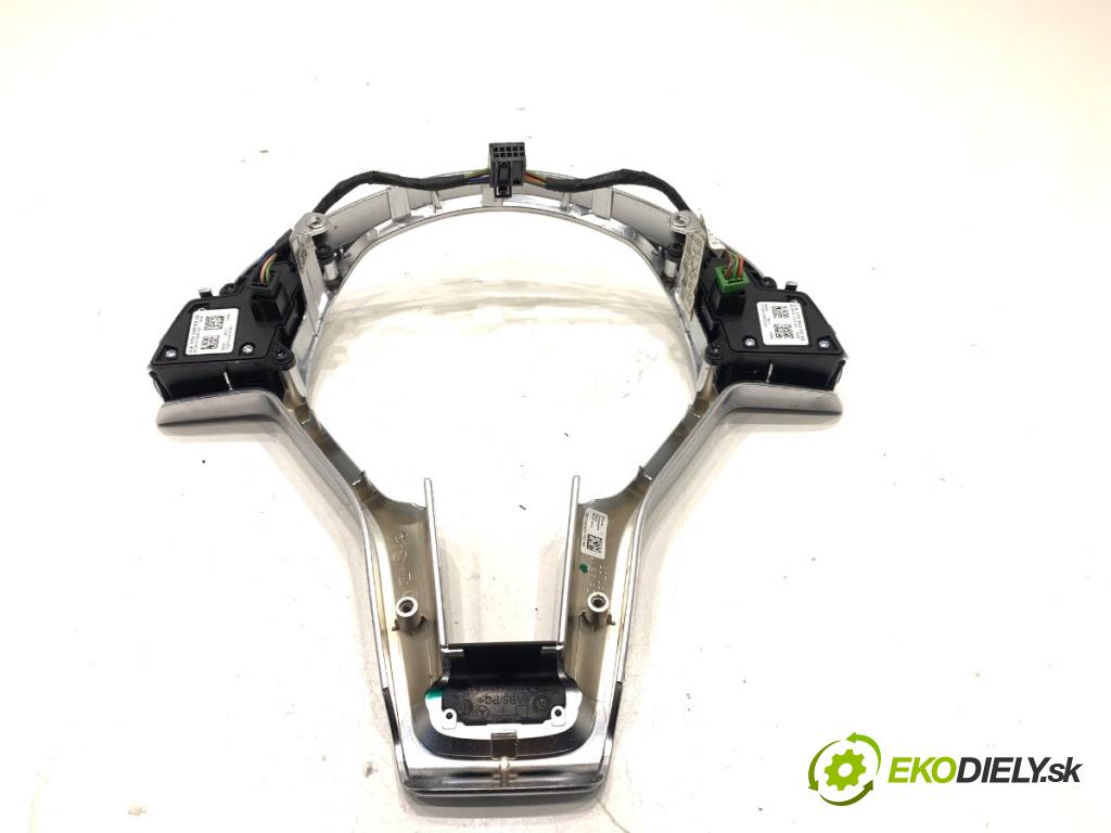 MERCEDES-BENZ CLA coupe coupe 2014 155 kW CLA 250 4-matic (117.346) 1991 SPÍNAČE: volantu A1725400262 A1725400362