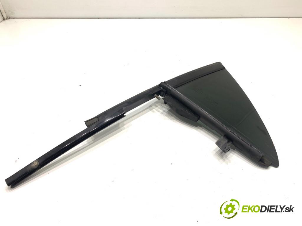 MERCEDES-BENZ CLA coupe coupe 2014 155 kW CLA 250 4-matic (117.346) 1991 okno levý zadní část trojuhelník A1177300318