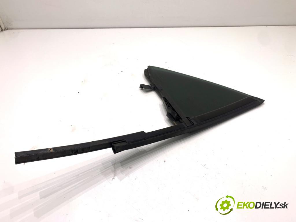 MERCEDES-BENZ CLA coupe coupe 2014 155 kW CLA 250 4-matic (117.346) 1991 okno levý zadní část trojuhelník A1177300318