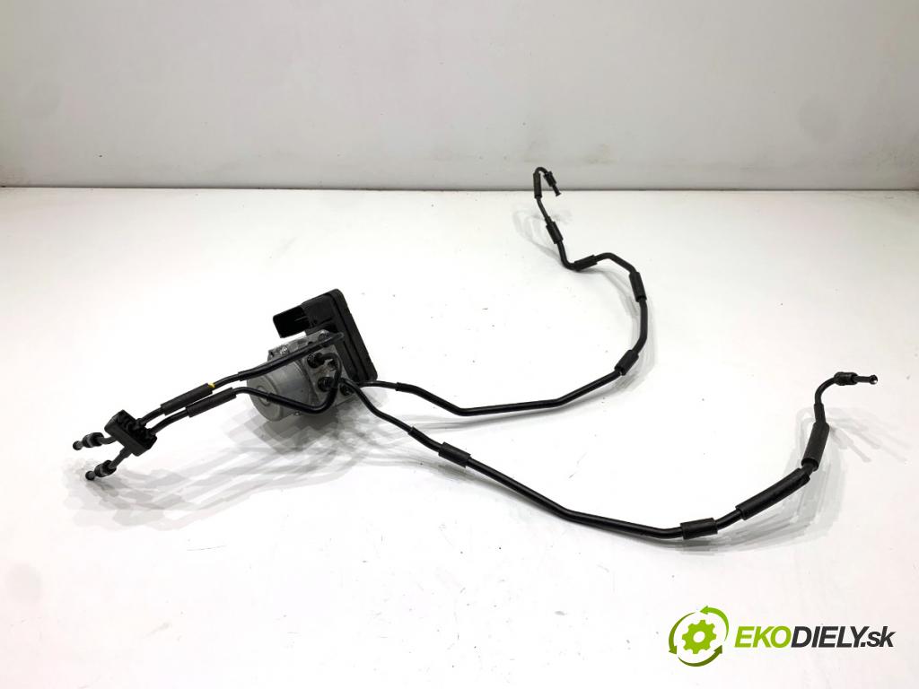 HONDA CB650RA  2024 34 kW 650 CM3 34kW 46KM (2014 - 650 pumpa ABS 006-V95-178 (Pumpa ABS)