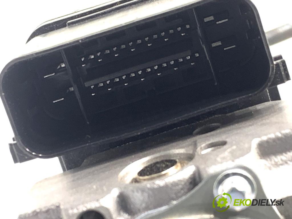 HONDA CB650RA  2024 34 kW 650 CM3 34kW 46KM (2014 - 650 pumpa ABS 006-V95-178 (Pumpa ABS)