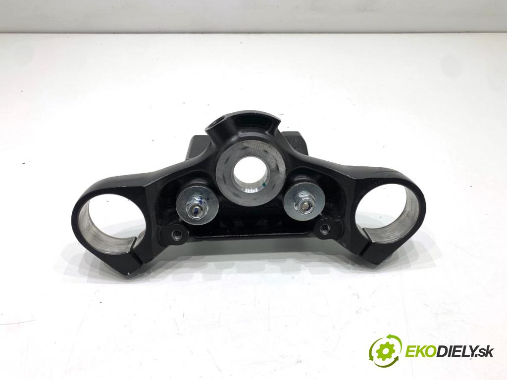 HONDA CB650RA  2024 34 kW 650 CM3 34kW 46KM (2014 - 650 Pláto dolná SEDADLO: nápravy 