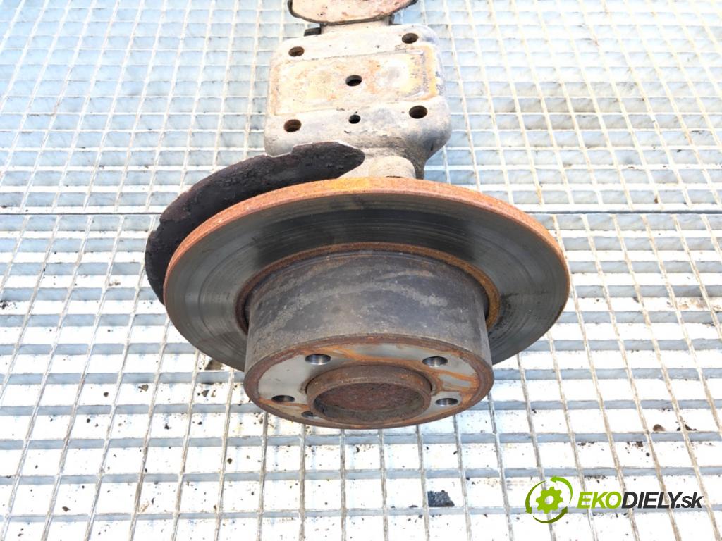 RENAULT MASTER III Autobus 2015 120 kW 2.3 dCi 165 FWD (JV0P, JV0U) 2298 výztuha zadní část