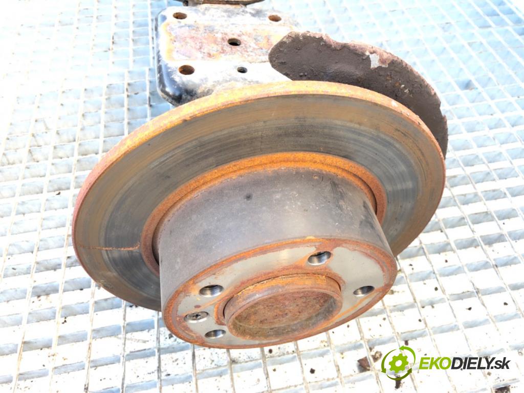 RENAULT MASTER III Autobus 2015 120 kW 2.3 dCi 165 FWD (JV0P, JV0U) 2298 výztuha zadní část