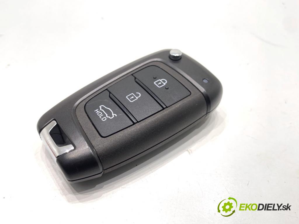HYUNDAI ELANTRA VII sedan 2023 90 kW 1.6 1598 klíč DÁLKOVÝ: 