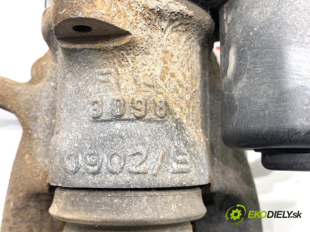 NISSAN QASHQAI J11 SUV 2019 103 kW 1.3 DIG-T 1332 brzdič třmen levý zadní část