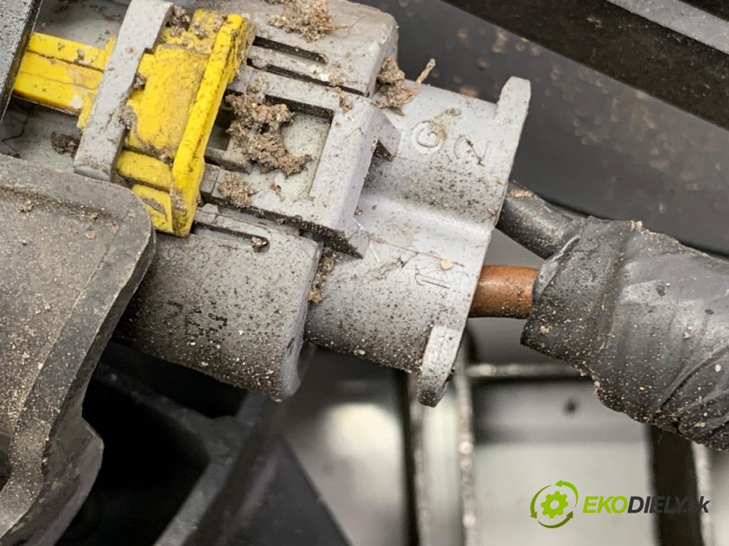 NISSAN QASHQAI J11 SUV 2019 103 kW 1.3 DIG-T 1332 ventilátor chladiče  (Ventilátor)