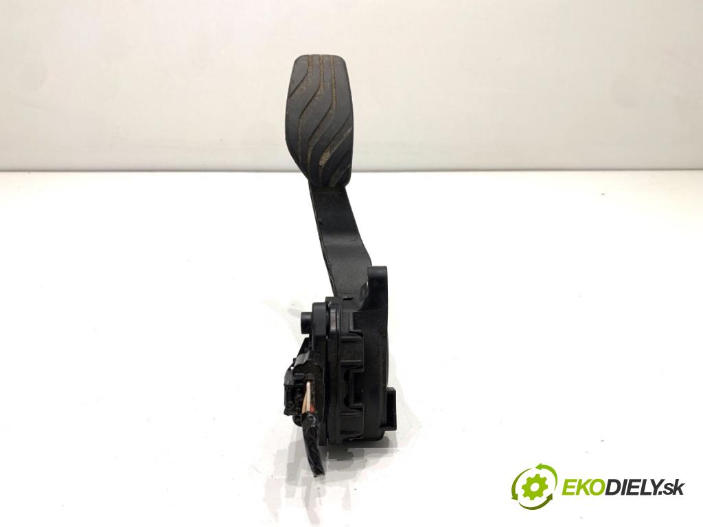 NISSAN QASHQAI J11 SUV 2019 103 kW 1.3 DIG-T 1332 Potenciometer plynu 180024BA0B (Potenciometer plynového pedálu)