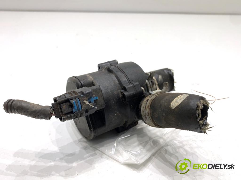 NISSAN QASHQAI J11 SUV 2019 103 kW 1.3 DIG-T 1332 DALŠÍ: pumpa vody 144B06803R (Vodní pumpa)