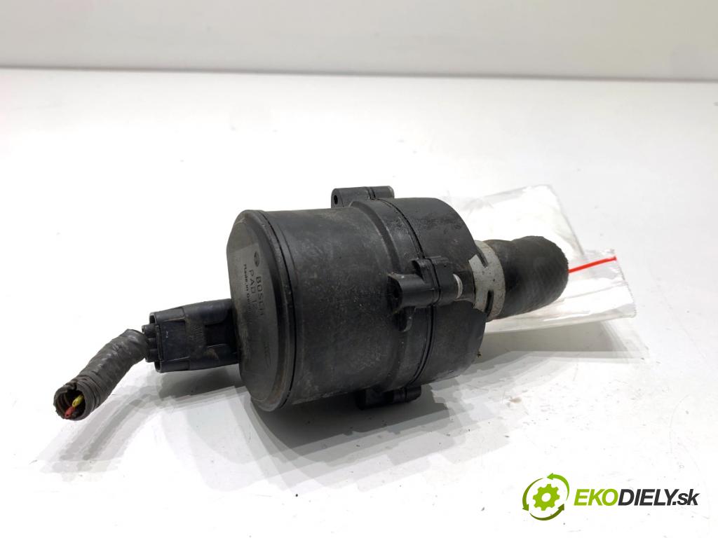 NISSAN QASHQAI J11 SUV 2019 103 kW 1.3 DIG-T 1332 DALŠÍ: pumpa vody 144B06803R (Vodní pumpa)