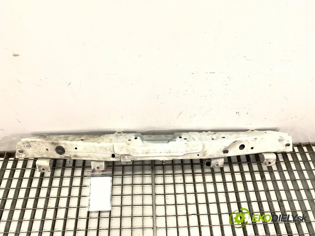 NISSAN QASHQAI J11 SUV 2019 103 kW 1.3 DIG-T 1332 držák přední část  (Přední výztuha)