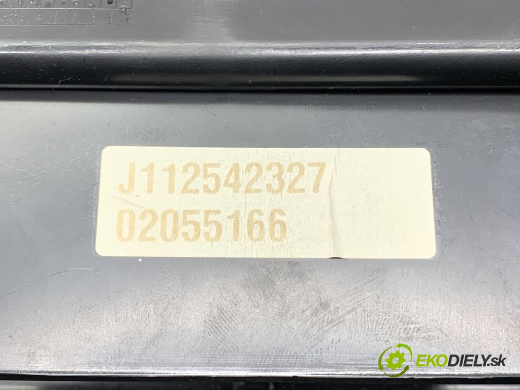 NISSAN QASHQAI J11 SUV 2019 103 kW 1.3 DIG-T 1332 topné těleso radiátor topení komplet KOMBAJN 27210-4EA4C (Radiátor topení)