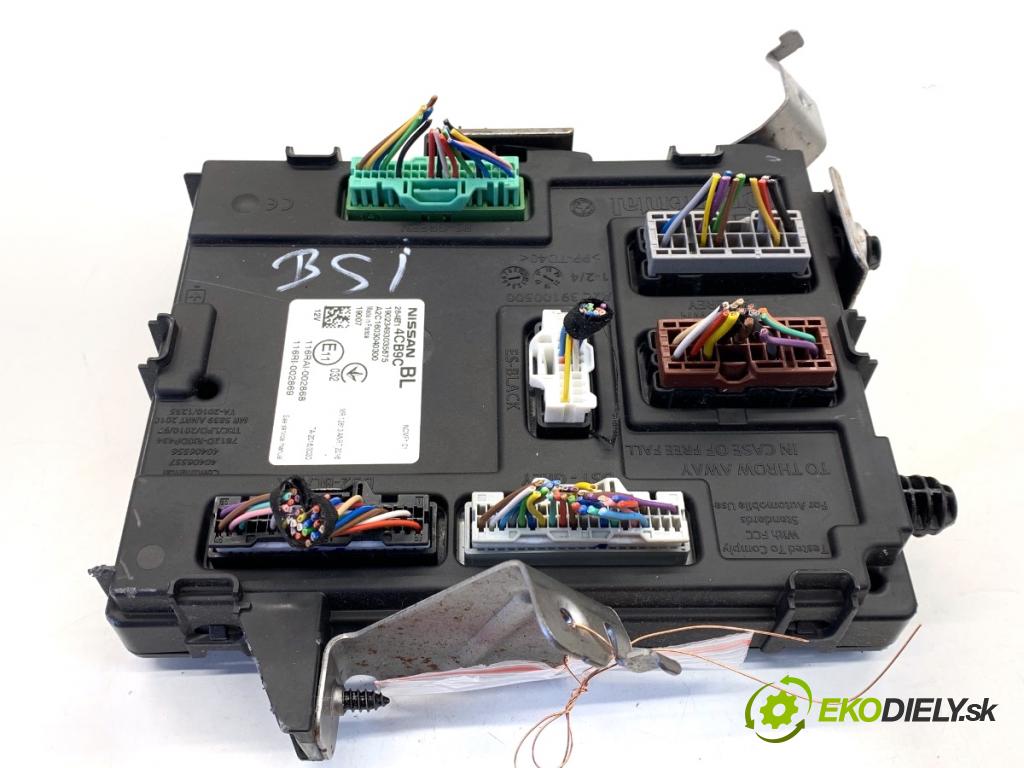 NISSAN QASHQAI J11 SUV 2019 103 kW 1.3 DIG-T 1332 Modul BSI 284B14CB9C (Poistková skrinka)