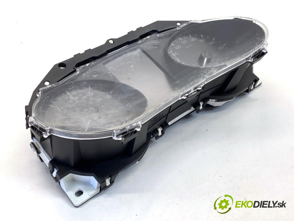 NISSAN QASHQAI J11 SUV 2019 103 kW 1.3 DIG-T 1332 Prístrojovka HP12B (Prístrojová doska)