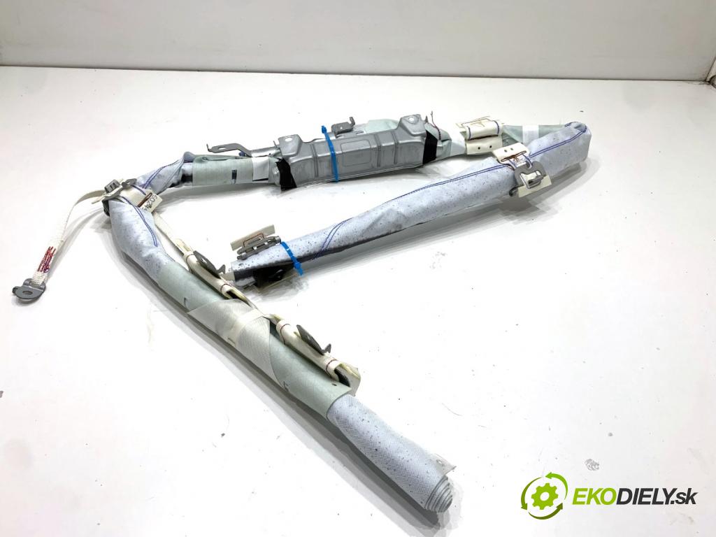 NISSAN QASHQAI J11 SUV 2019 103 kW 1.3 DIG-T 1332 stropní pravý