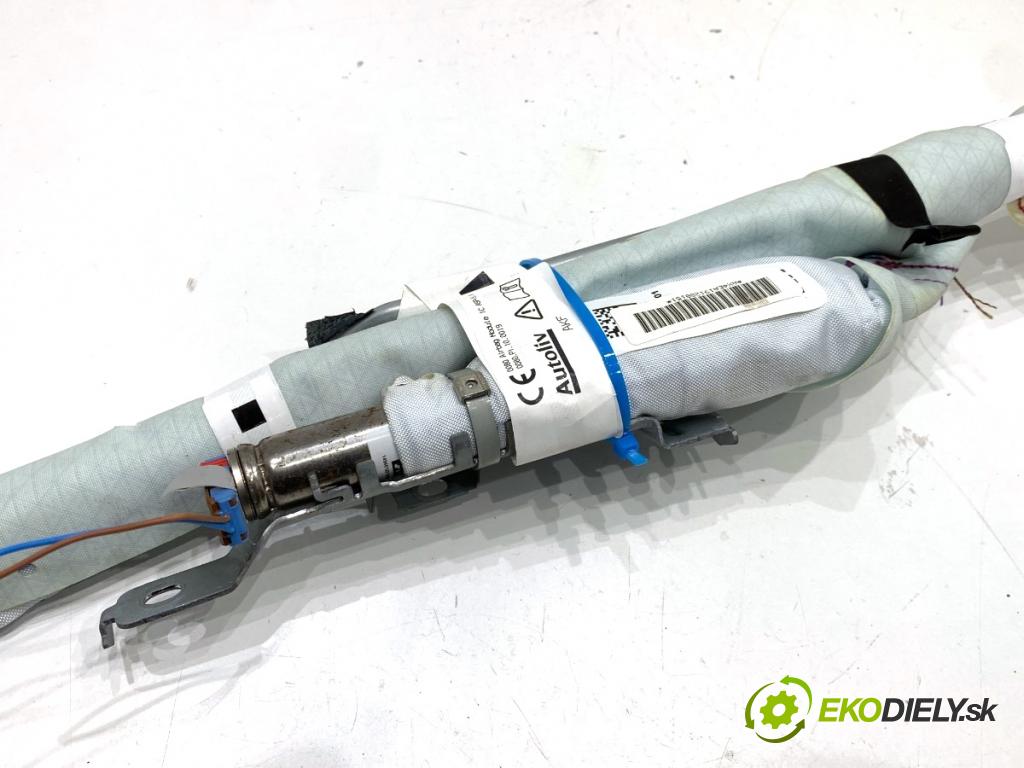 NISSAN QASHQAI J11 SUV 2019 103 kW 1.3 DIG-T 1332 stropní pravý