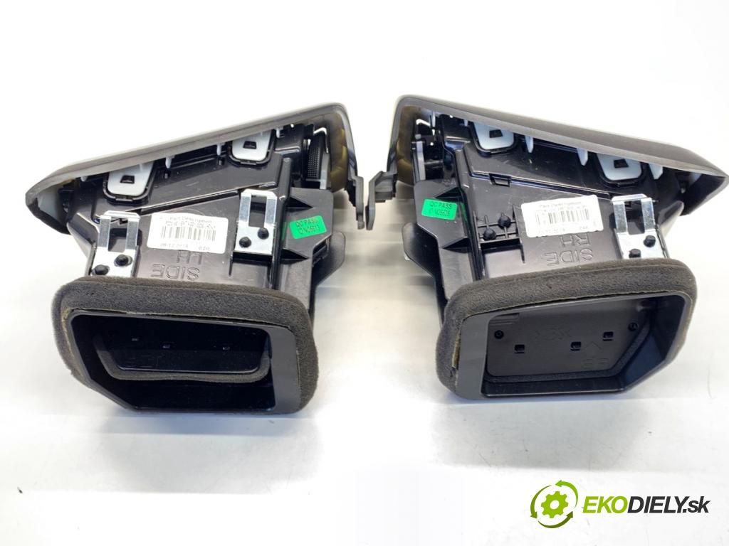 NISSAN QASHQAI J11 SUV 2019 103 kW 1.3 DIG-T 1332 Mriežky kúrenia predný 687504EA0B 68761HV00B