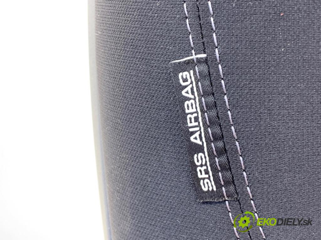 NISSAN QASHQAI J11 SUV 2019 103 kW 1.3 DIG-T 1332 sedadlo pravý přední část