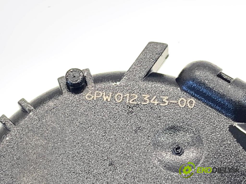 NISSAN QASHQAI J11 SUV 2019 103 kW 1.3 DIG-T 1332 snímač deště 285352628R (Snímač deště)