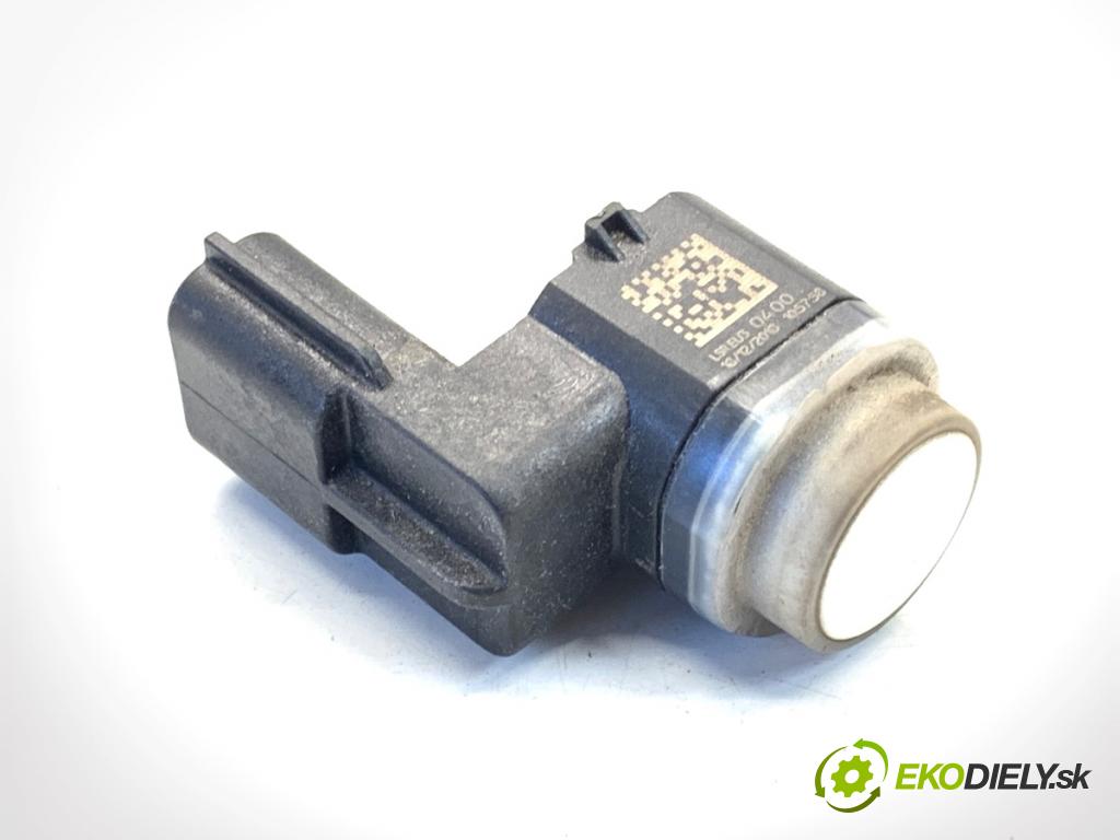 NISSAN QASHQAI J11 SUV 2019 103 kW 1.3 DIG-T 1332 snímač PDC 284384EA0A