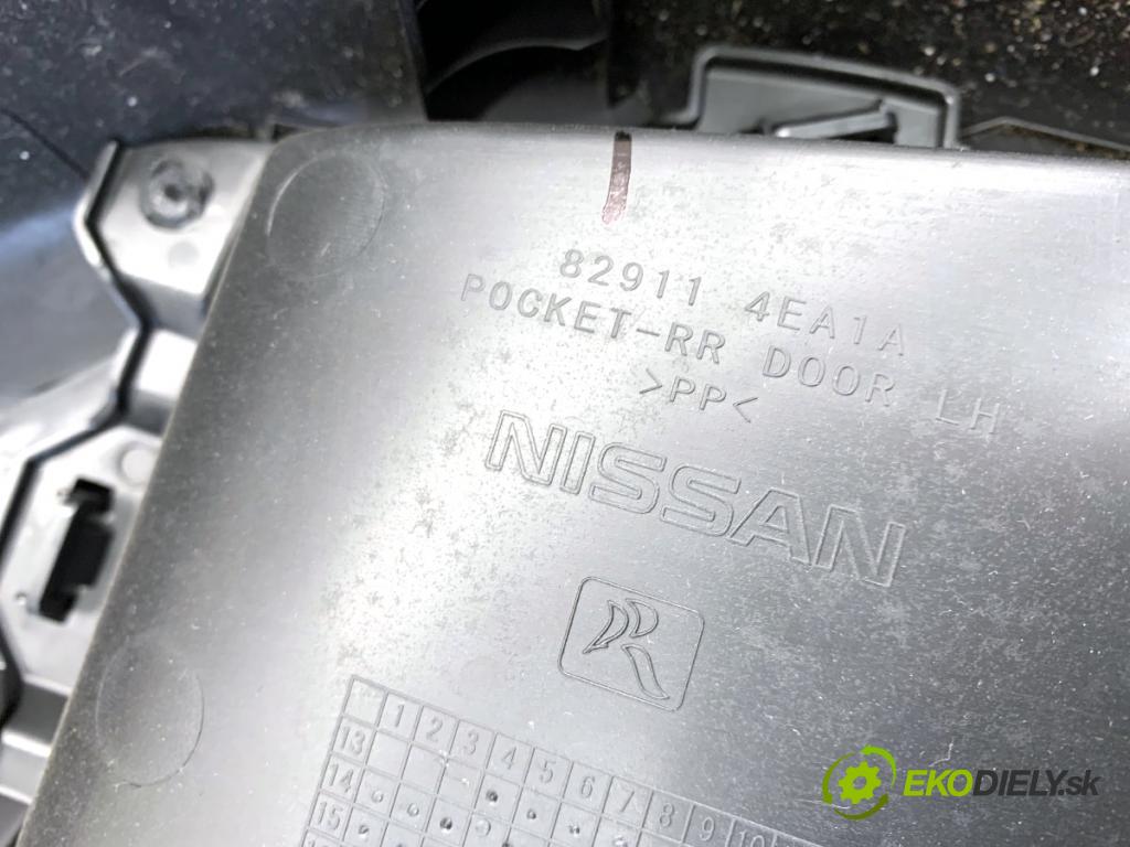 NISSAN QASHQAI J11 SUV 2019 103 kW 1.3 DIG-T 1332 ča dveře levý zadní část