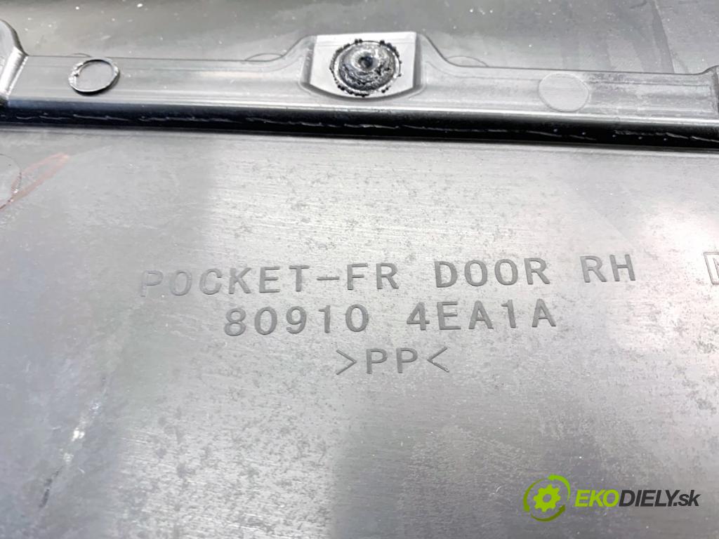 NISSAN QASHQAI J11 SUV 2019 103 kW 1.3 DIG-T 1332 ča dveře pravý přední část