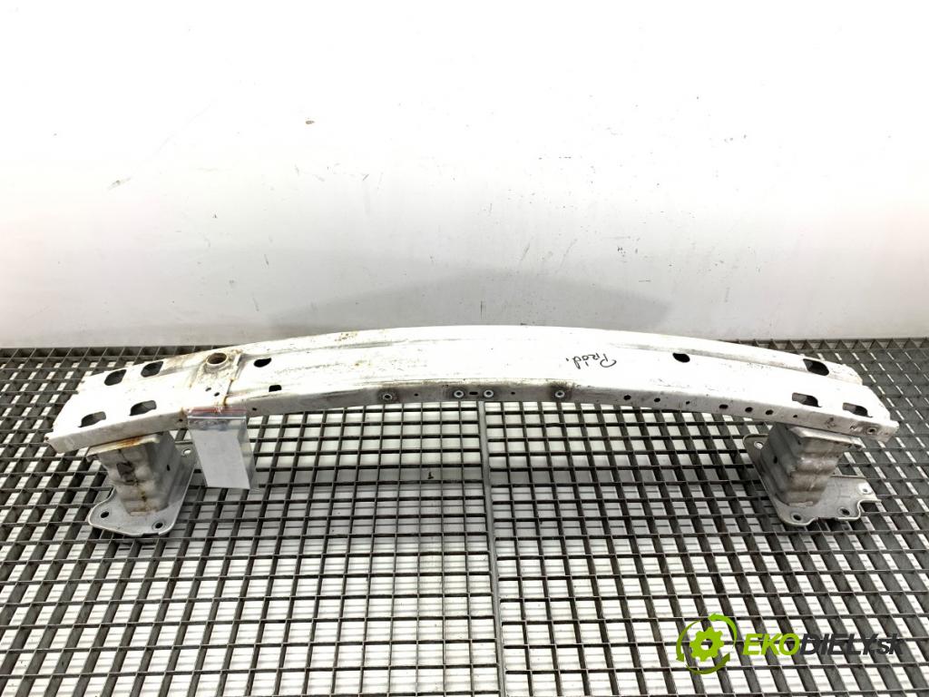 NISSAN QASHQAI J11 SUV 2019 103 kW 1.3 DIG-T 1332 výztuha nárazníka přední část  (Přední výztuha)