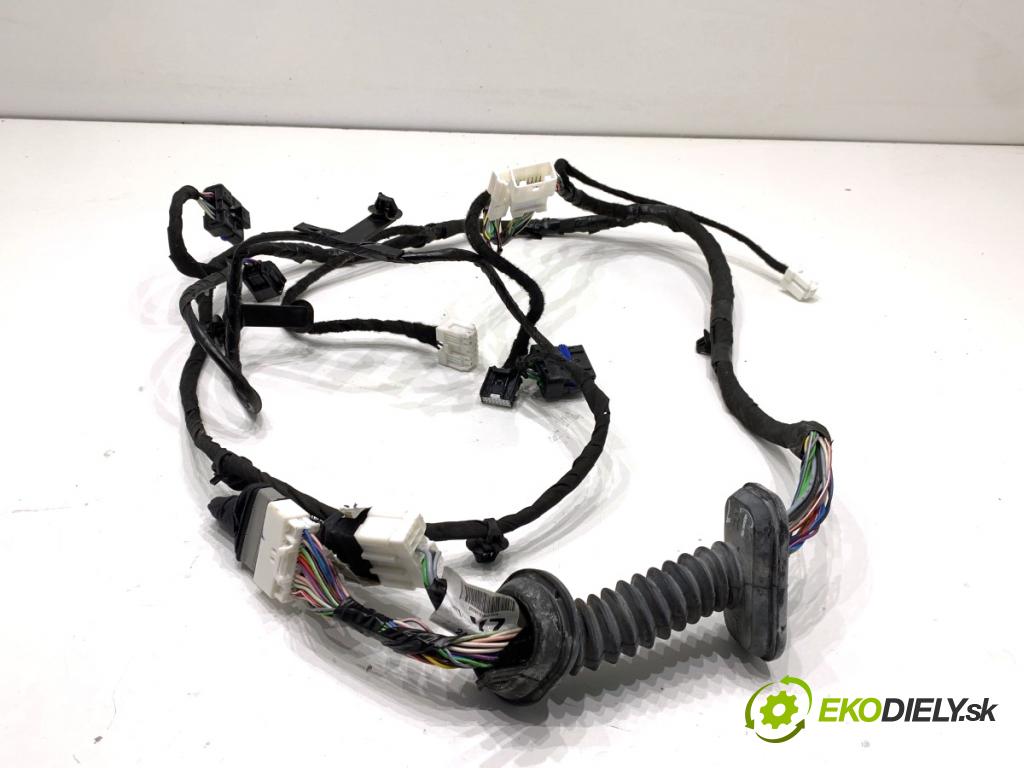 NISSAN QASHQAI J11 SUV 2019 103 kW 1.3 DIG-T 1332 káblovačka dveře přední část levý 24125HV01C